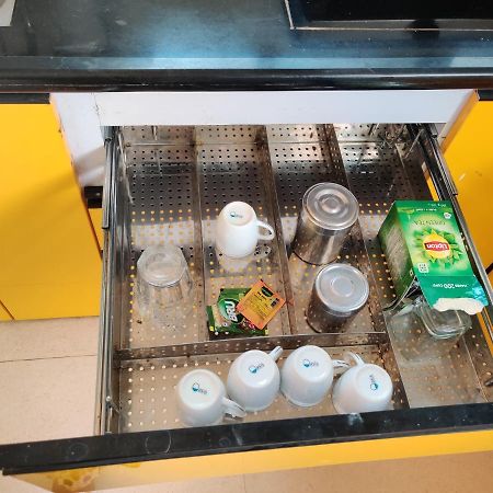 Rajlakshmi Niwas Apartment Solapur Ngoại thất bức ảnh