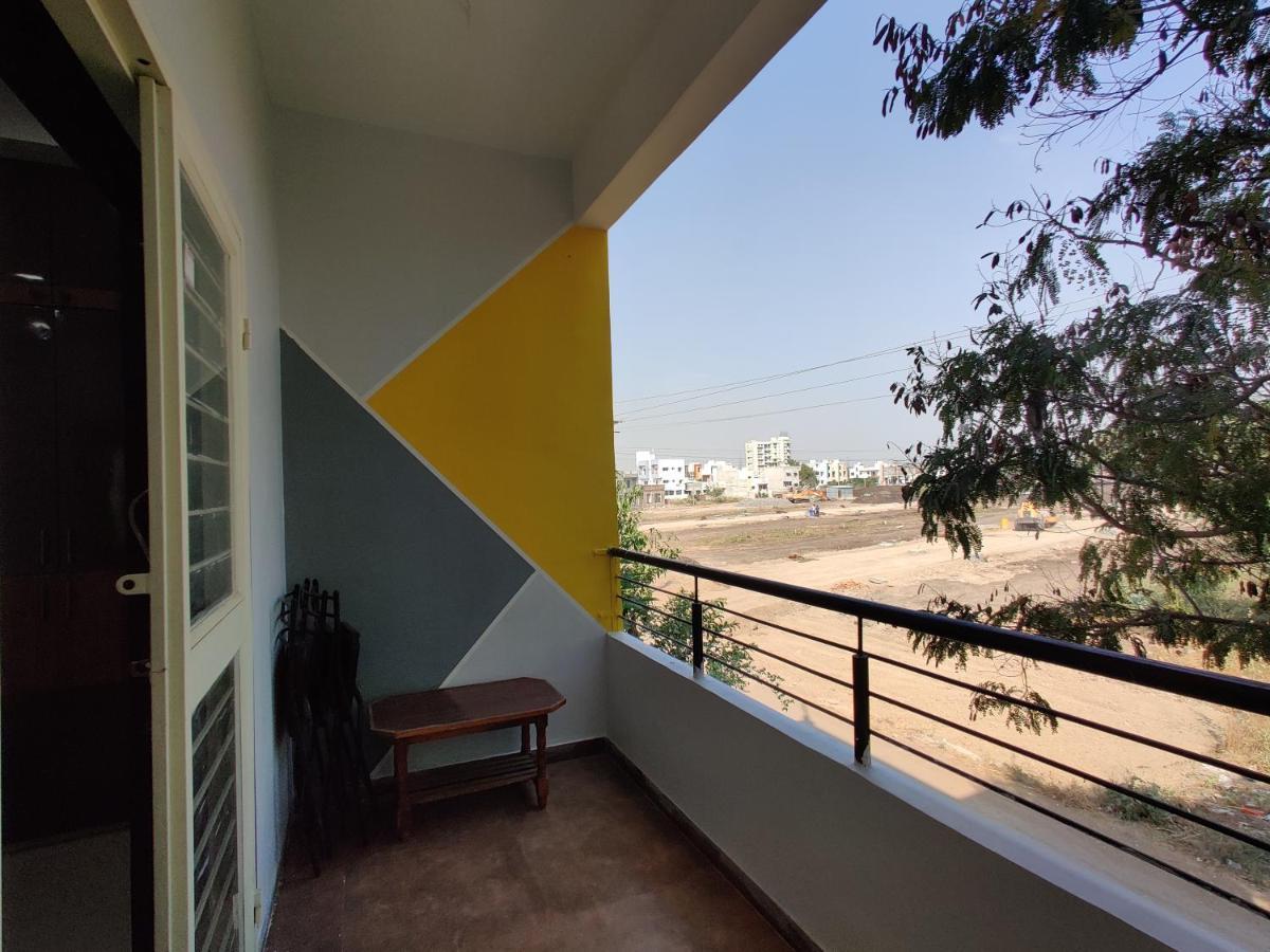 Rajlakshmi Niwas Apartment Solapur Ngoại thất bức ảnh